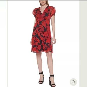 🎉HP🎉Calvin Klein Red and Black Floral Dress. Size 18W